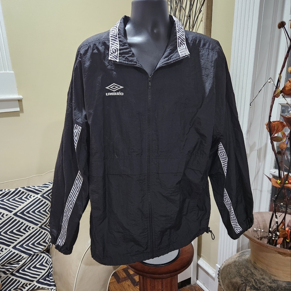 Vintage Umbro wind breaker